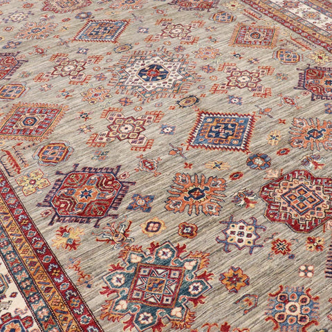 Uzbek 368x270