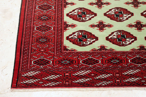 Bukara russo 325x224